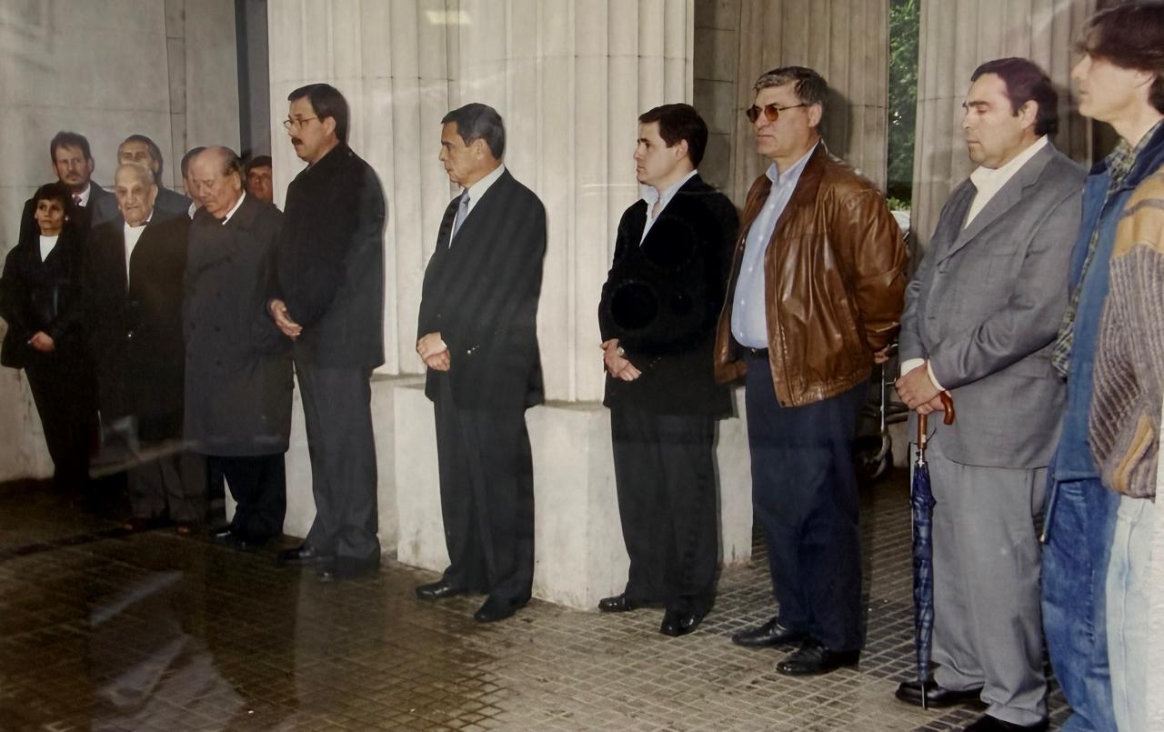 Dirigentes en acto institucional